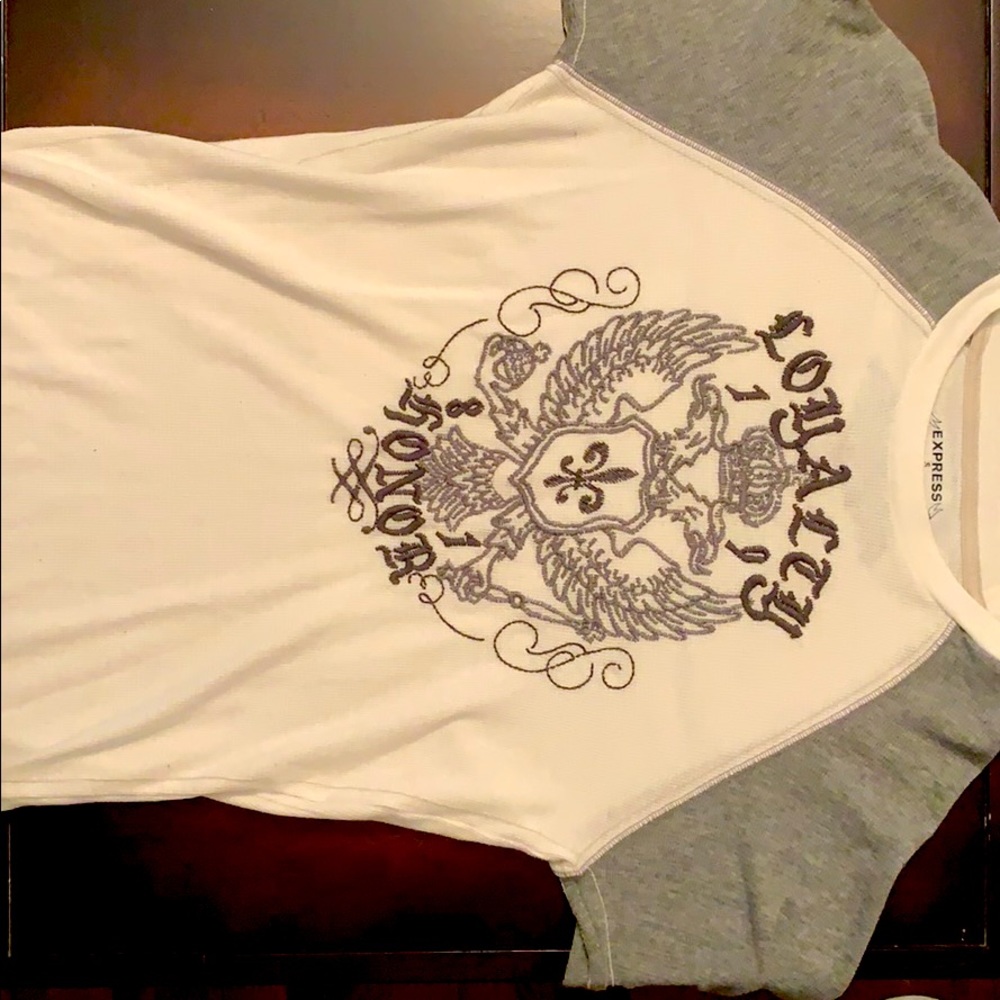 Express Men’s Loyalty & Honor Graphic T-Shirt